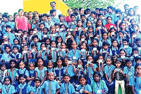 P PURA DAANAA 16, (2)