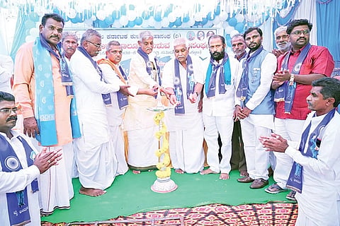 Sindhanuru Kulav Organation Niliya Chandayya jayanti