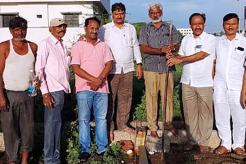 District President Hasimpira Valikara, Talikote, Kannada Sahitya Bhavan,