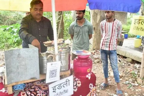 Technician Who Worked In The Chandrayaan 3 Launch Is Now Selling Idlis Which Is Heart Wrenching