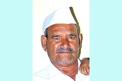 The farmer surrendered to the hanging