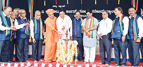 akkialuru t