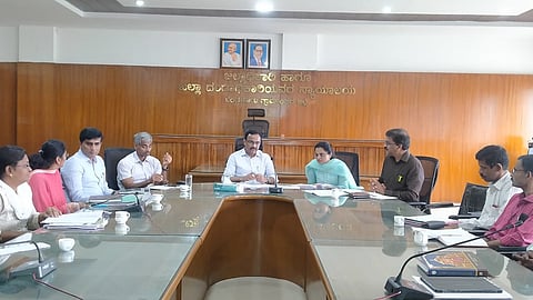 ayusmanbava meeting in devnhalli dc office