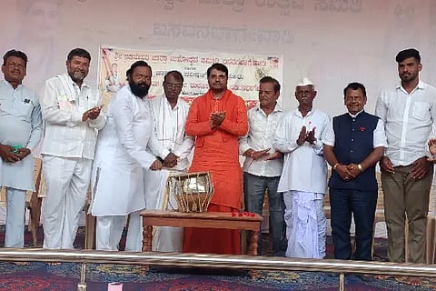 Eranna Pattanashetty, Basava Folk Festival, Basavanbagewadi, Moolandishwara,