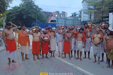 dvg-avabhrutha-03.jpg