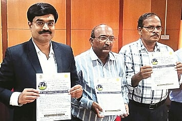 dvg-kalubayi-meeting.jpg