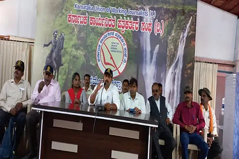 ex army sateeshchandra tejaswi speak