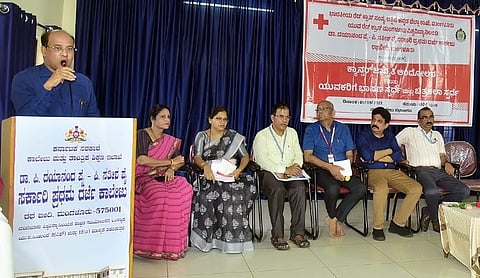 mng-9sep-redcross