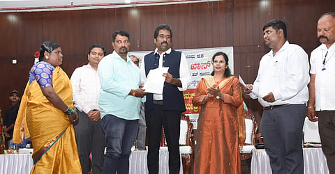 mng-sep6-ambedkar2