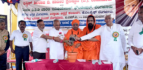 01-10-Shiva-1