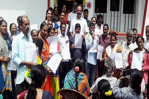 Distribution of tools and equipment to the disabled