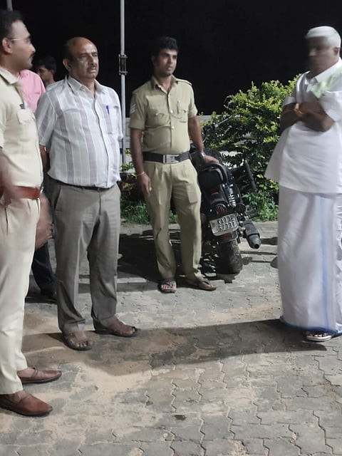ಎಚ್.ಡಿ. ರೇವಣ್ಣ ಆಪ್ತನ ಕೊಲೆಗೆ ಯತ್ನ:ಕೂದಲೆಳೆ ಅಂತರದಲ್ಲಿ ಪಾರಾದ ಅಶ್ವತ್ಥ್ ಗೌಡ