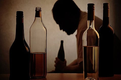 10-essential-facts-about-alcohol-abuse-722x406