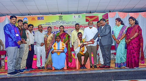 DAK PUBLIC ABHIYAN KOPPAL MP SANGANNA KARADI