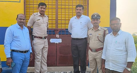 illegal storage explosive ride officers koppal
