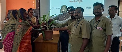 TRAINING TO SWEEPERS KOPPAL AWARENESS PROGRAMME TP EO