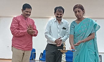adc savitri kadi meeting rti training to officers koppal