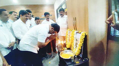 2bkl1- Mankalu vaidya