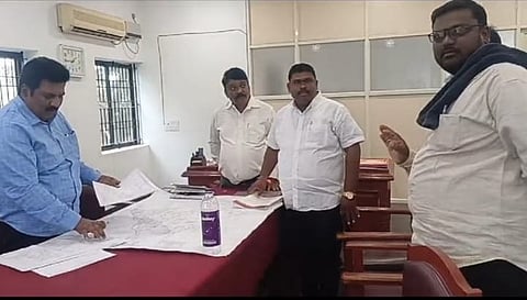 minister shivaraj tangadagi brother nagaraj tangadagi bad behavior koppal contractor