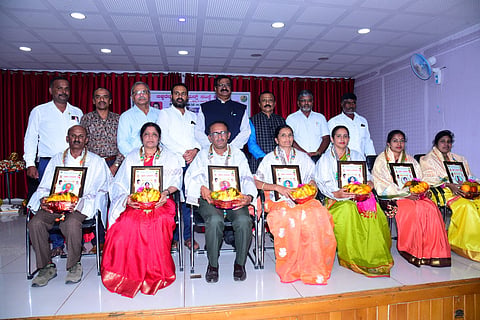 Award ceremony for best teachers mandya