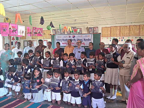 Distribution of uniforms mandya