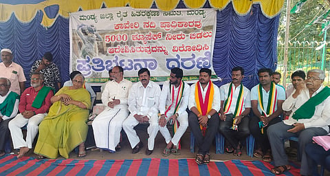 Former JDS MLA Annadani supports Cauvery protest