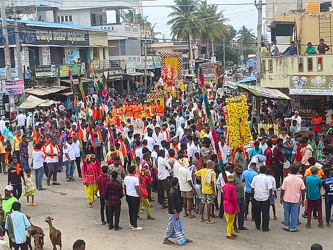 Ganapati's grand procession in Basaralu village mandya