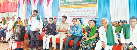 HANAGAL FARMER PROTEST