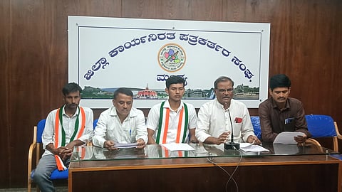 Lingayat Mahasabha press conference mandya