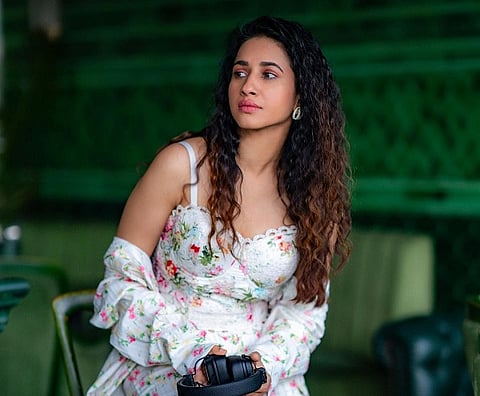 Manvitha Priyanka (6)