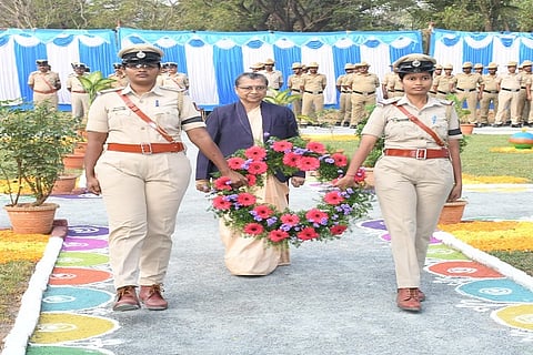 Police hutatma