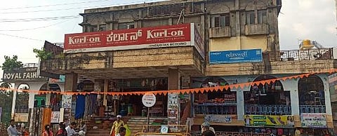 Rmgm-Ph-002-Dr. Rajkumar Complex Cleaning Nagarasabe Story News Photo-Rmgm -6-10-2023