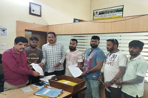 manavi to forest officer