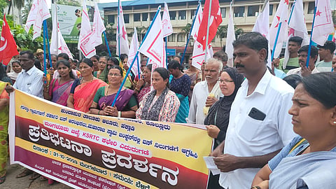 mng--31 Oct KSRTC protest