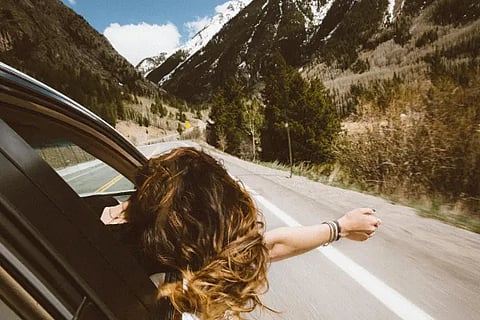 travelling car
