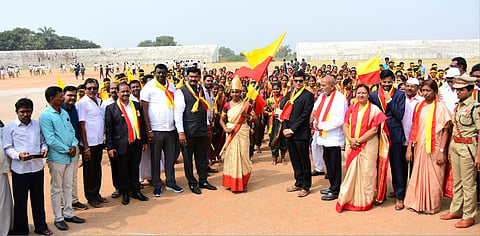 kannada rajyotsava celebration koppal minister shivaraj tangadagi flag hosting