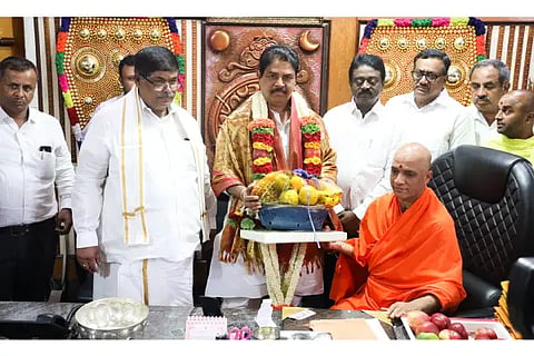 Ashok met Swamiji
