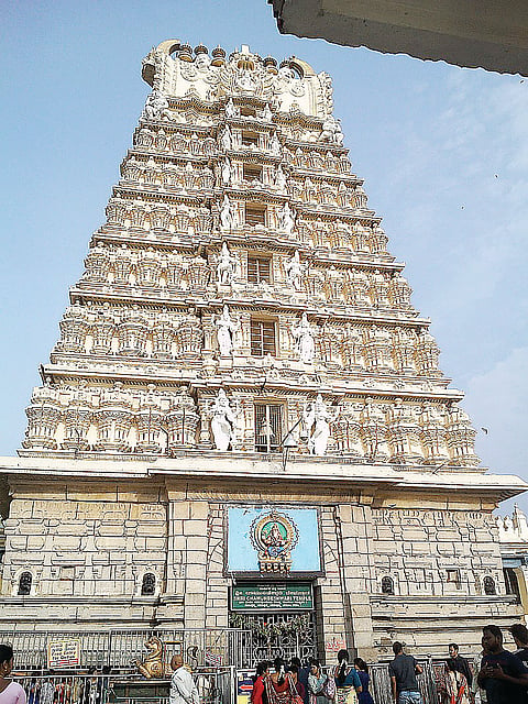 CHAMUNDESWARI_TEMPLE,_MYSURU