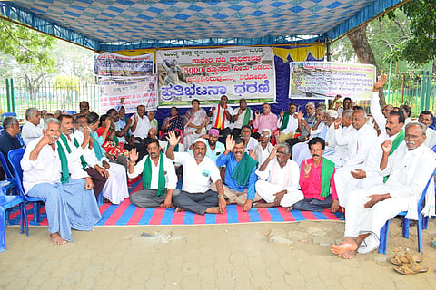 Cauvery Protest completed its 72nd day mandya