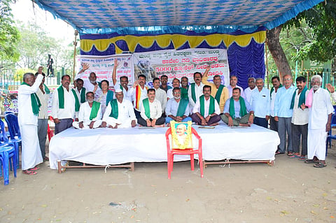 Fasting protest by farmers mandya