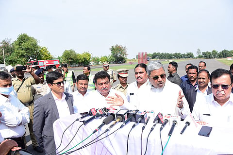 cm-siddaramaaya-argu-pm-modhi-guarantee-shceem-koppal