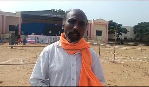 koppal-cricket-world-cup-final-match-fan-come-to-koppal-ramesh
