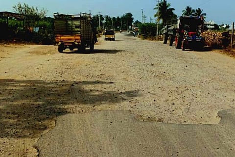 Shiradona Lingasagura road work