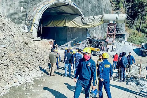 Tunnel