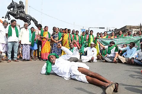 farmers protest