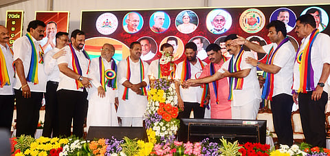 mng Nov 18 Sahakari