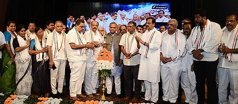 mng-nov15-townhall