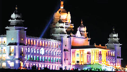 suvarna-vidhanasoudha