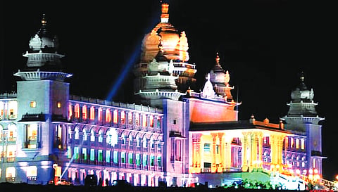 suvarna-vidhanasoudha123
