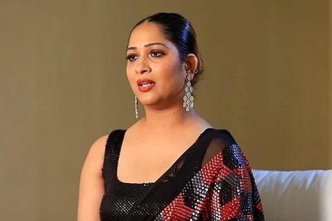 ವಿಜಯವಾಣಿ (100)